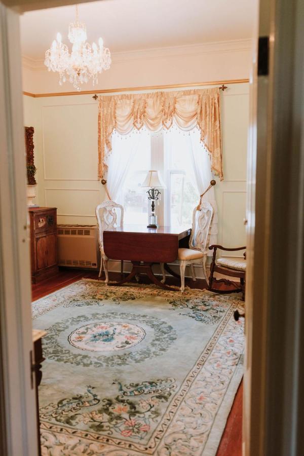 Royal Olive Manor Bed and Breakfast Sonora Εξωτερικό φωτογραφία