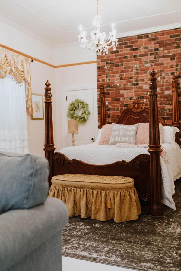 Royal Olive Manor Bed and Breakfast Sonora Εξωτερικό φωτογραφία